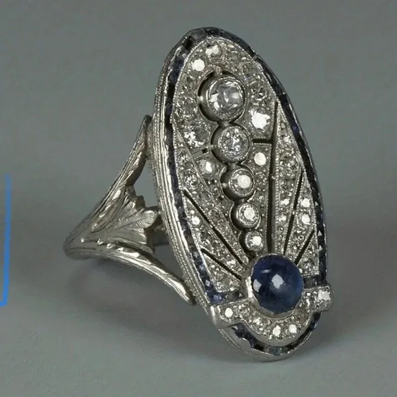 Edwardian Style White and Blue Saphire Ring - Picture 4 of 4